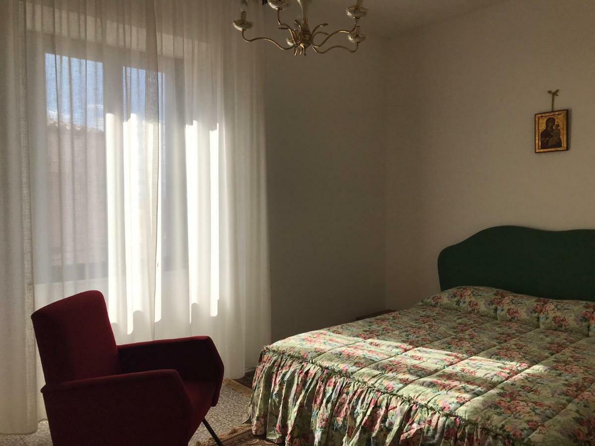 Villa Sardegna Vicino Ad Olbia "La Casa Nel Vicolo" Berchidda Exterior foto