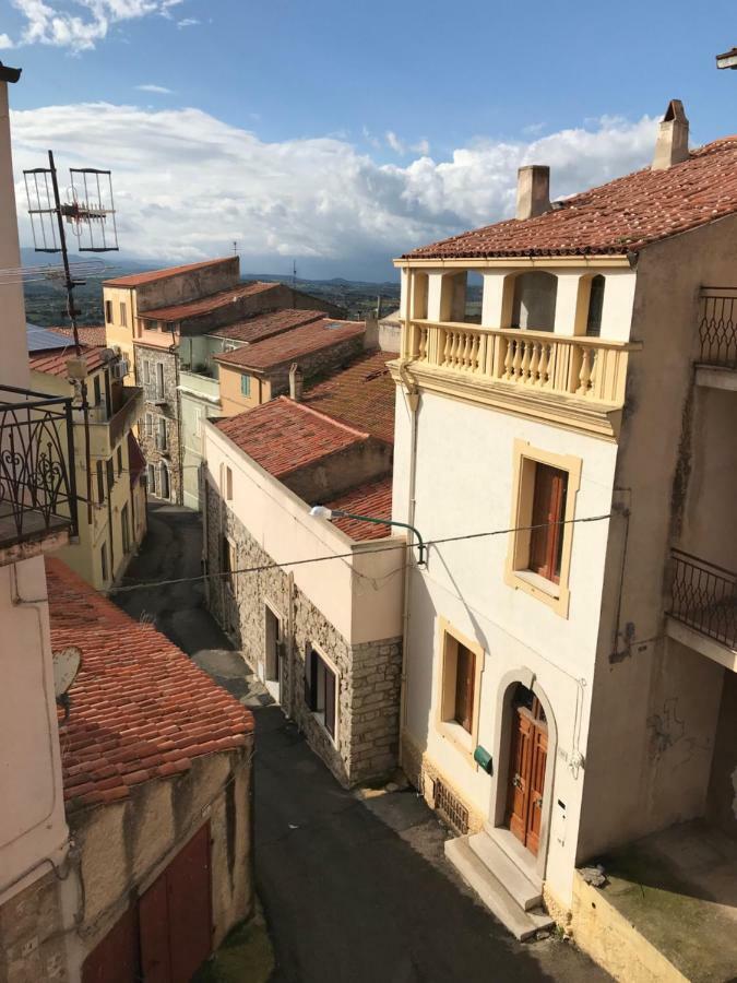 Villa Sardegna Vicino Ad Olbia "La Casa Nel Vicolo" Berchidda Exterior foto